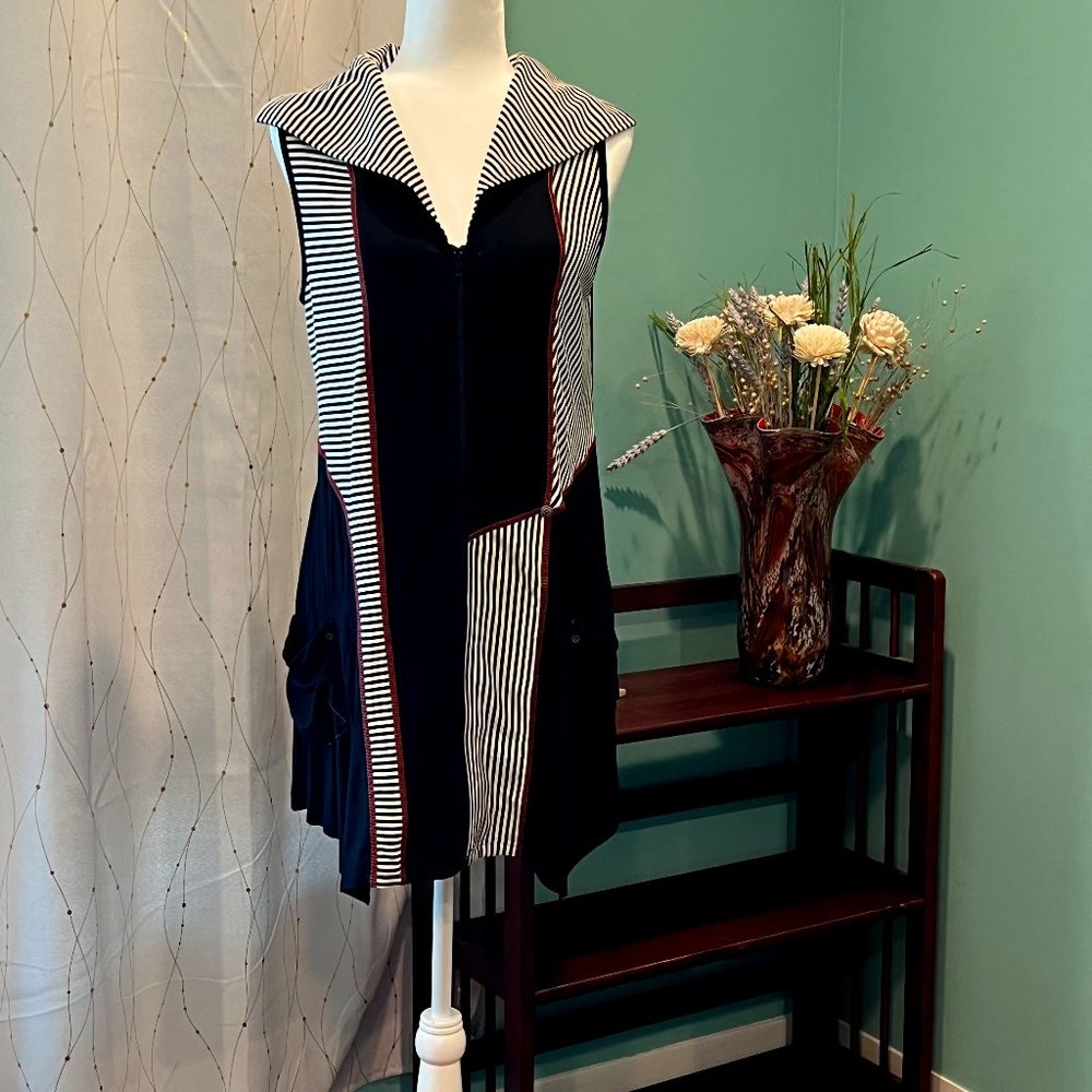 NWOT Dzhavael Couture Sleeveless Colorblock Tunic Flowly Dress